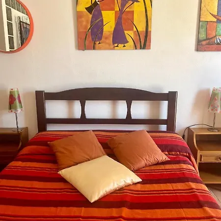 Studio Apartment *