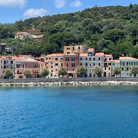 Studio * Rio Marina